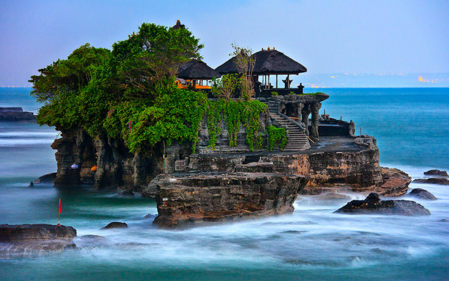 Храм Танах Лот на бали, Храм на воде на бали, Tanah Lot Bali