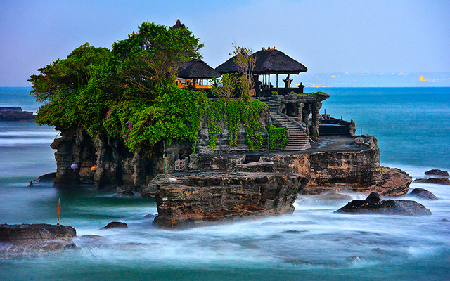 Экскурсии на бали, Храм на воде, Tanah lot bali